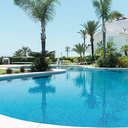 Front-line Garden In Palm Beach, *
